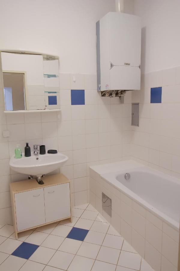 Family 3 Bedroom Apartment Lv7 Viena Exterior foto